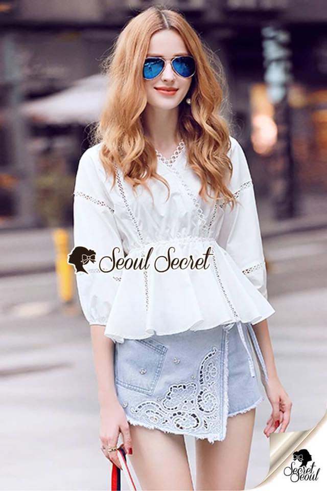 ชุดเซ็ทเสื้อ+กางเกง+ดีเทลงานปักและฉลุ