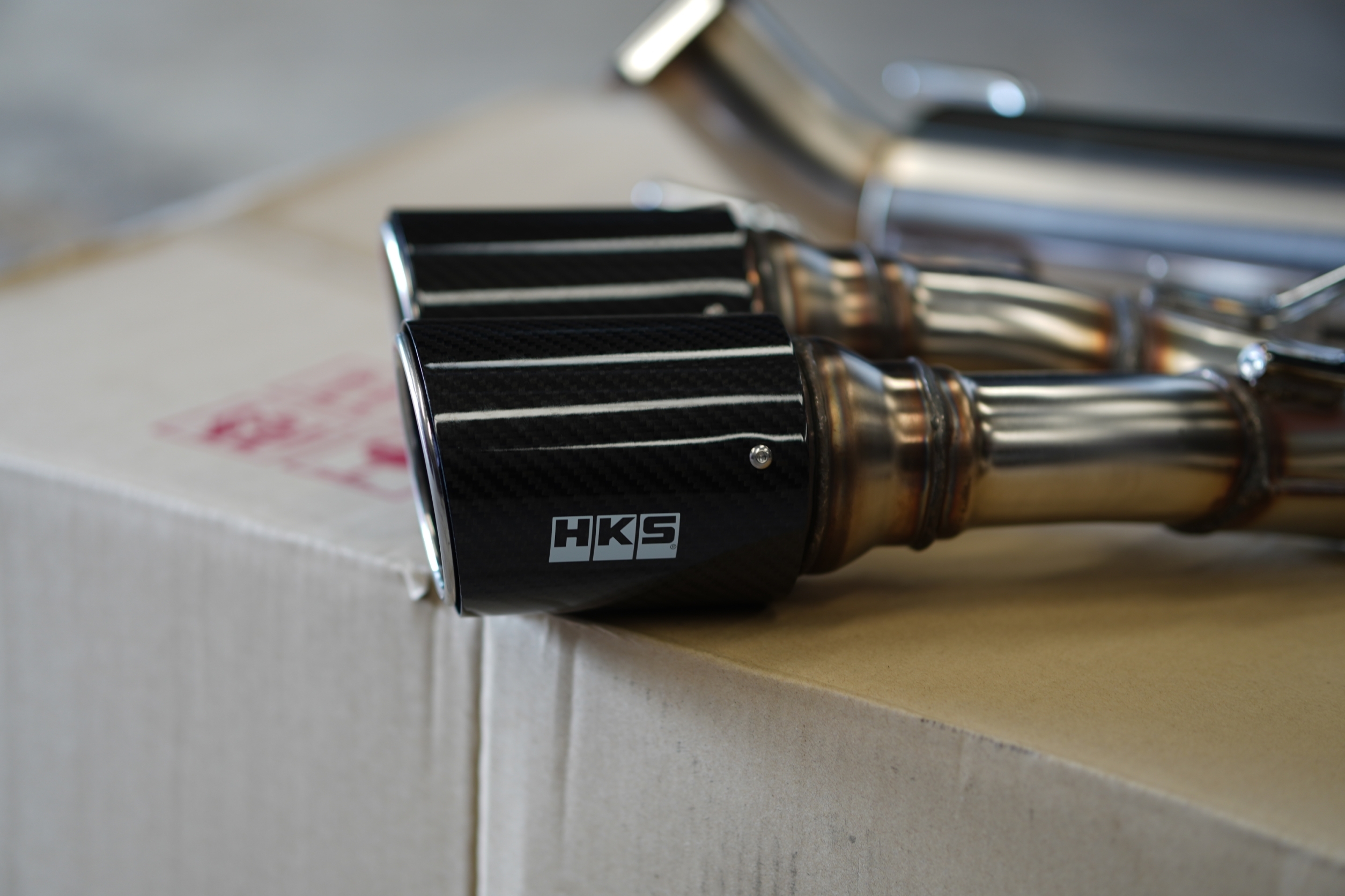 revo หัวเดียว ท่อคู่ HKS ZT010