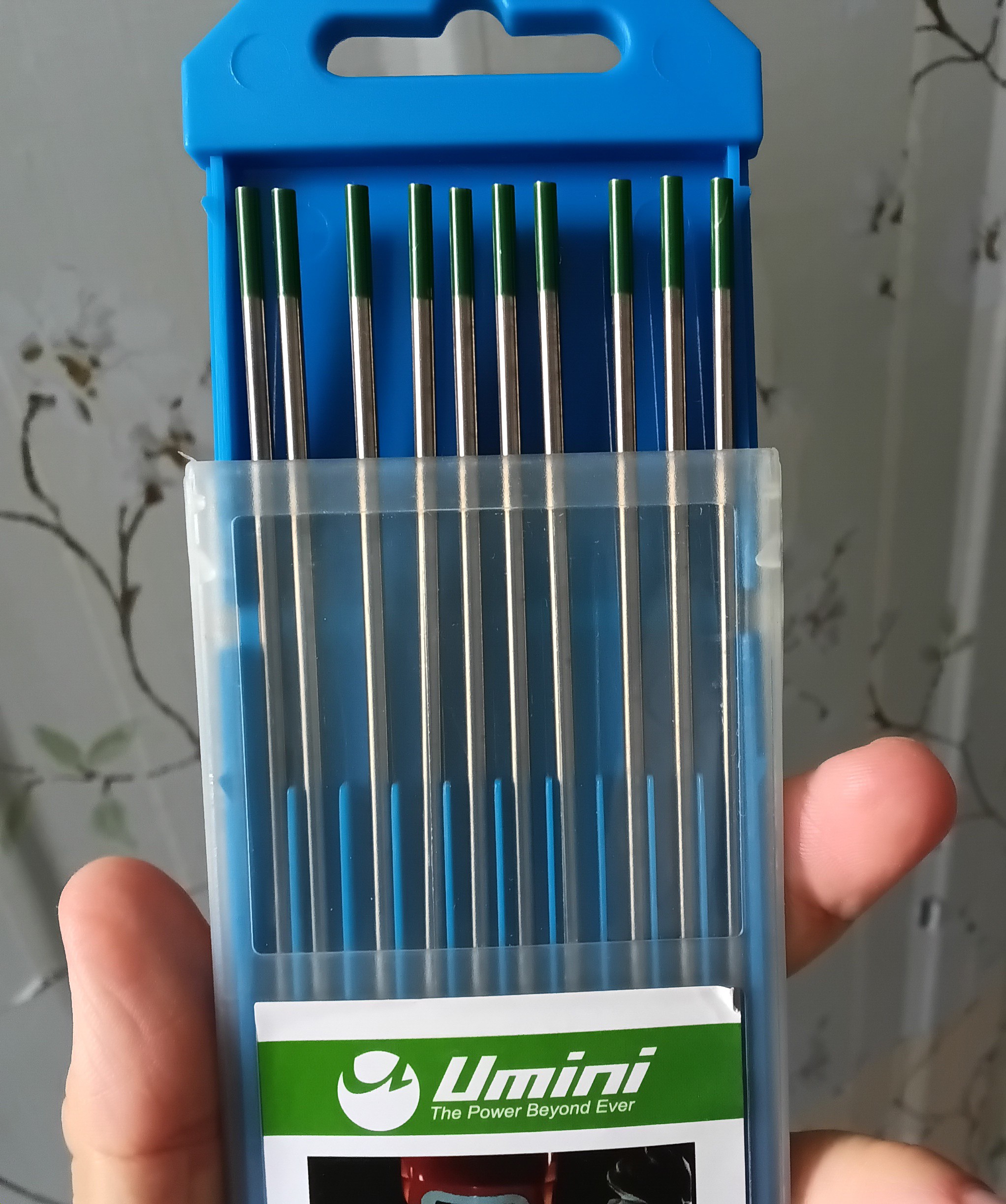 Umini ลวดเชื่อมทังสเตน สีเขียว ขนาด 2.4 มิล (10เส้น/แพ็ค)