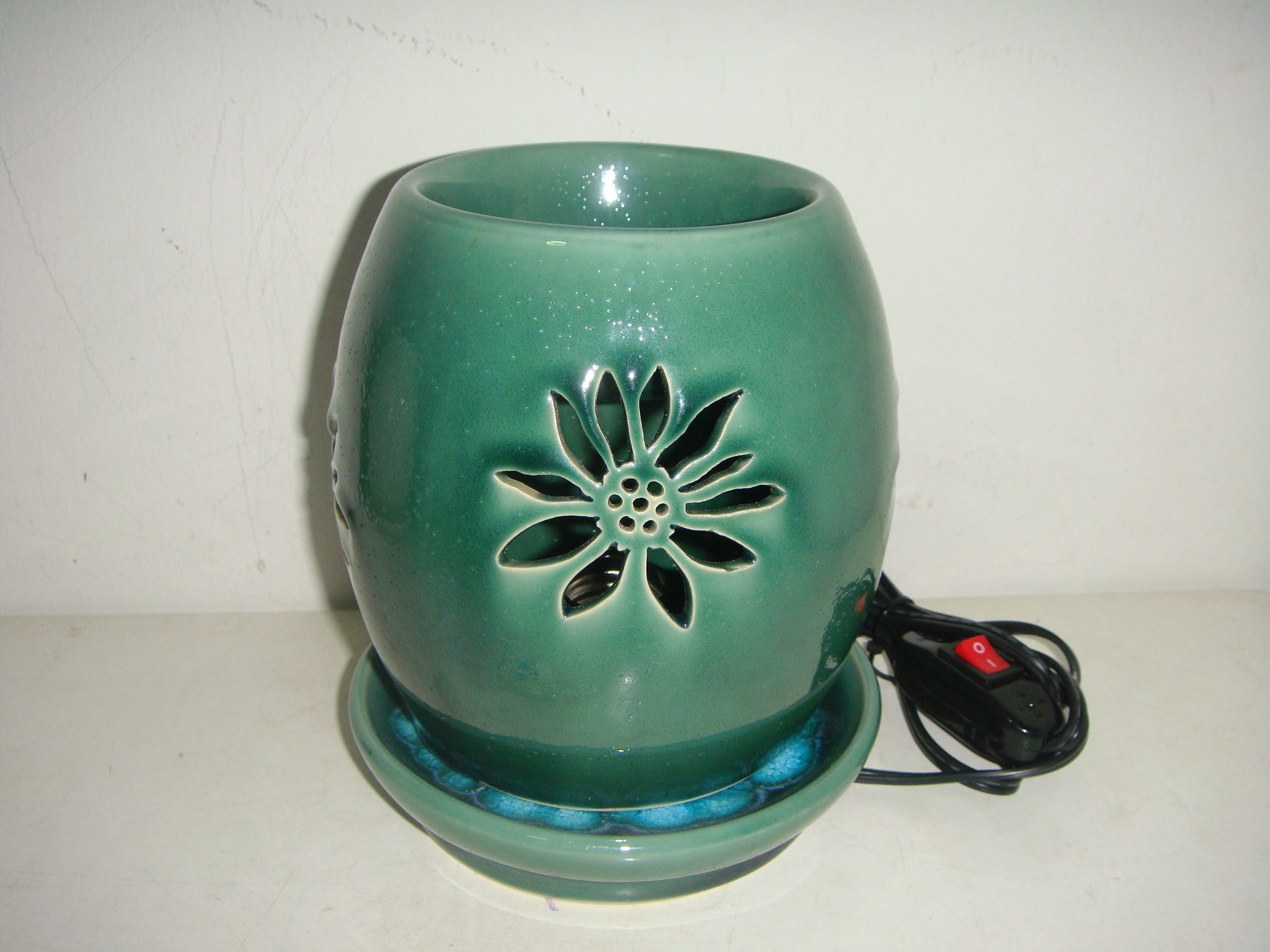 เตาน้ำมันหอมระเหยแบบไฟฟ้า ( Electric Oil Burner )