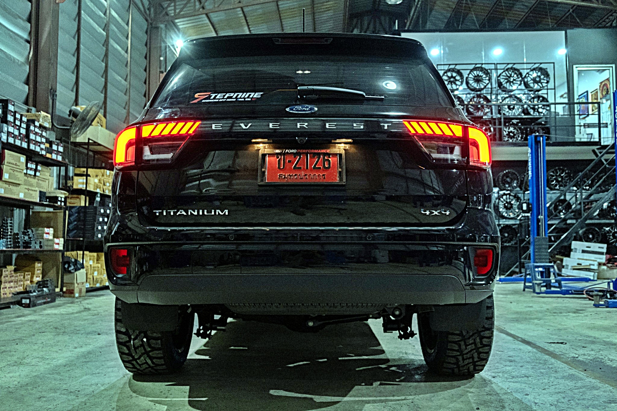 #FORD_EVEREST_NEXTGEN แบบไม่ยก ล้อแท้ HOSTILE H120