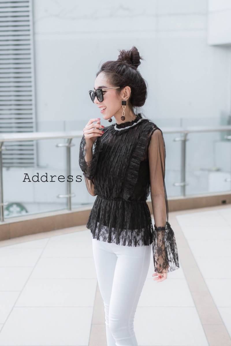 เสื้อลูกไม้แขนยาว