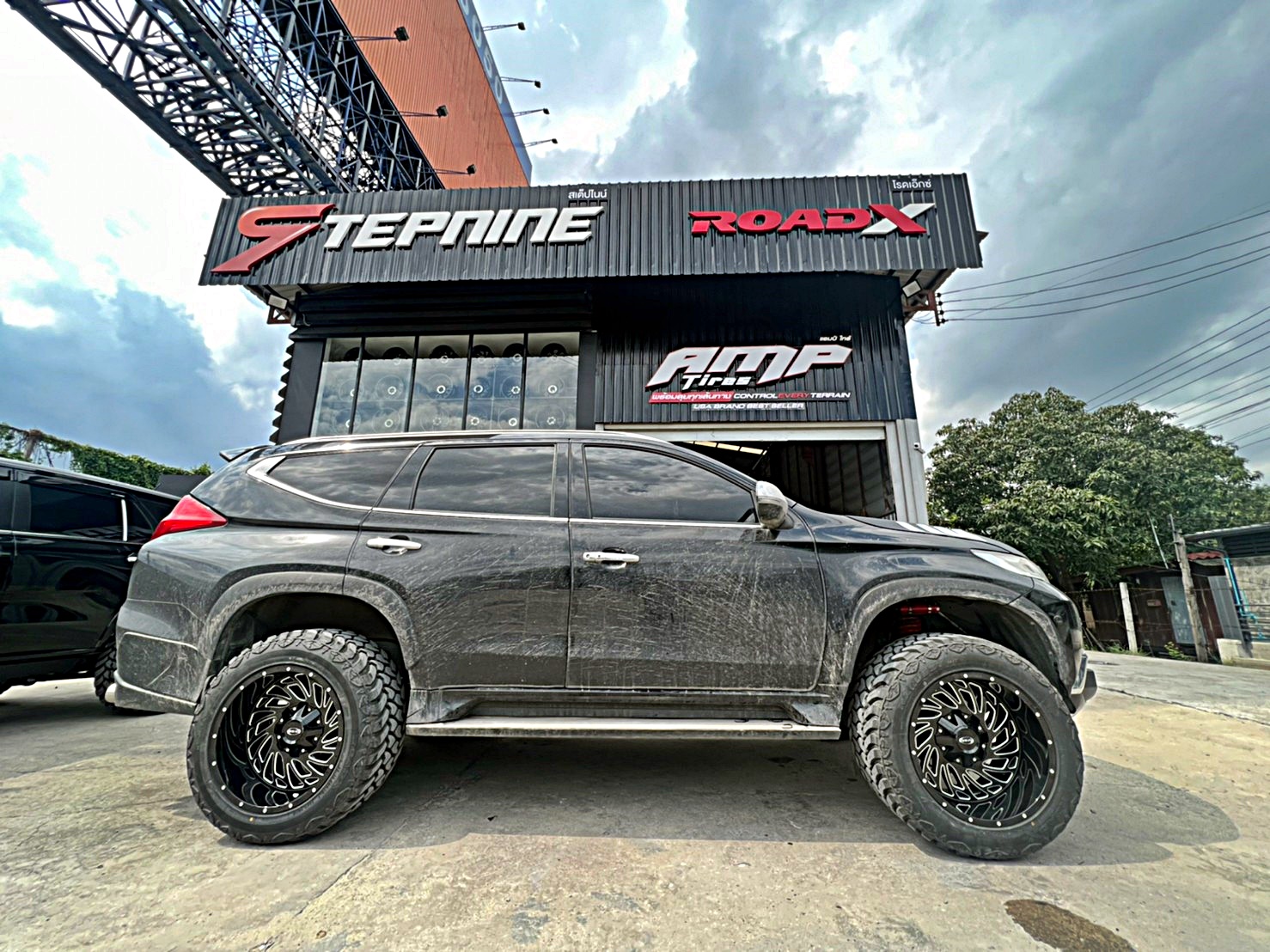 #PAJERO_ทรงเมกา ที่ STEP9