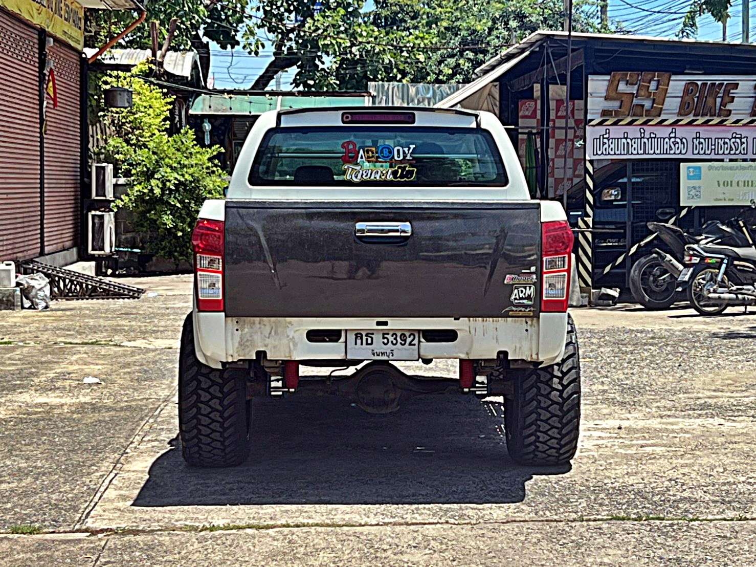D-MAX_จองคิวมาจากจันทบุรี คันนี้ตัวเตี้ยโหลดเตี้ย จัดทรงเมกาที่ STEP9