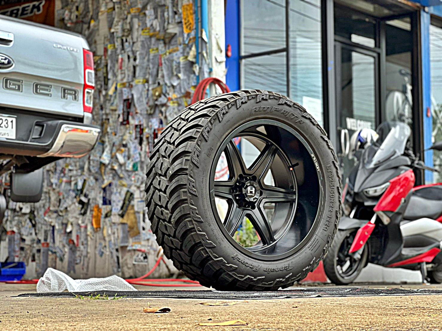 FORD RANGER ล้อ HOSTILE H117 ขอบ22 ที่ STEP9