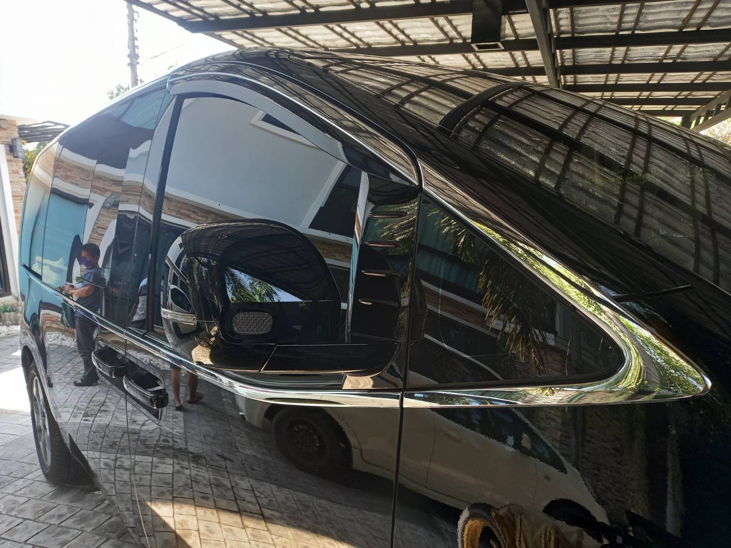 โครเมี่ยมแต่งเสาAหน้า Hyundai Staria เกรดพรีเมี่ยมนำเข้าจากเกาหลีแท้ 100%