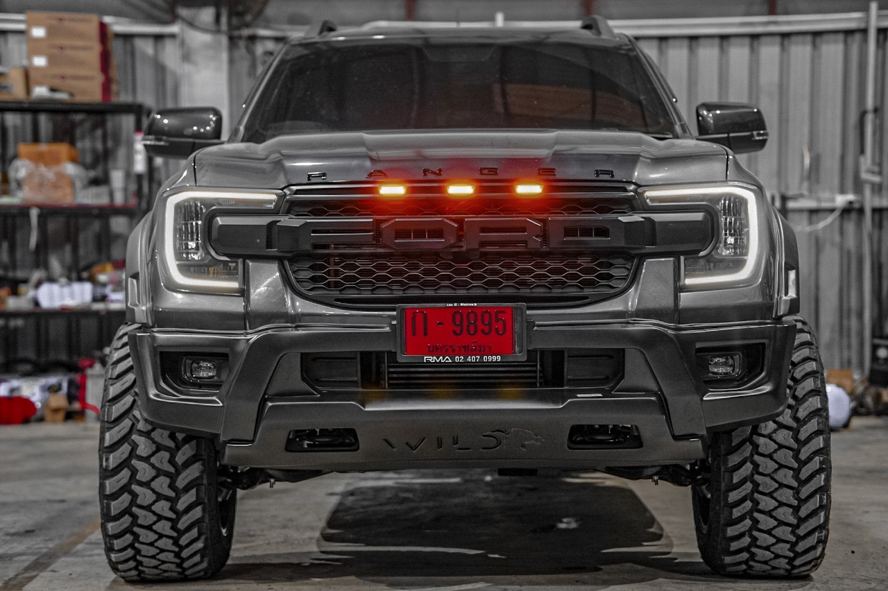 FORD RANGER NEXTGEN แต่งทรงเมกาที่STEP9
