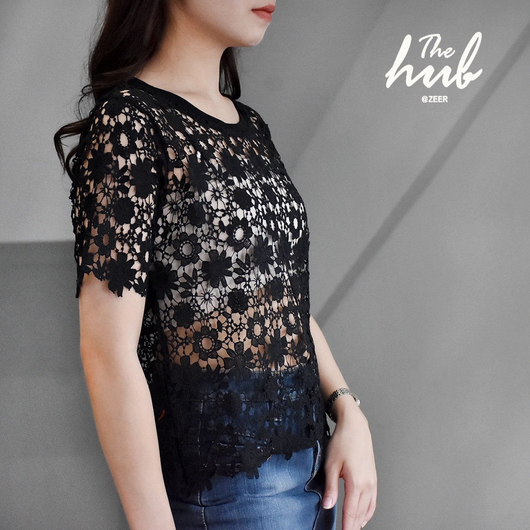 เสื้อแขนสั้น ผ้าลูกไม้