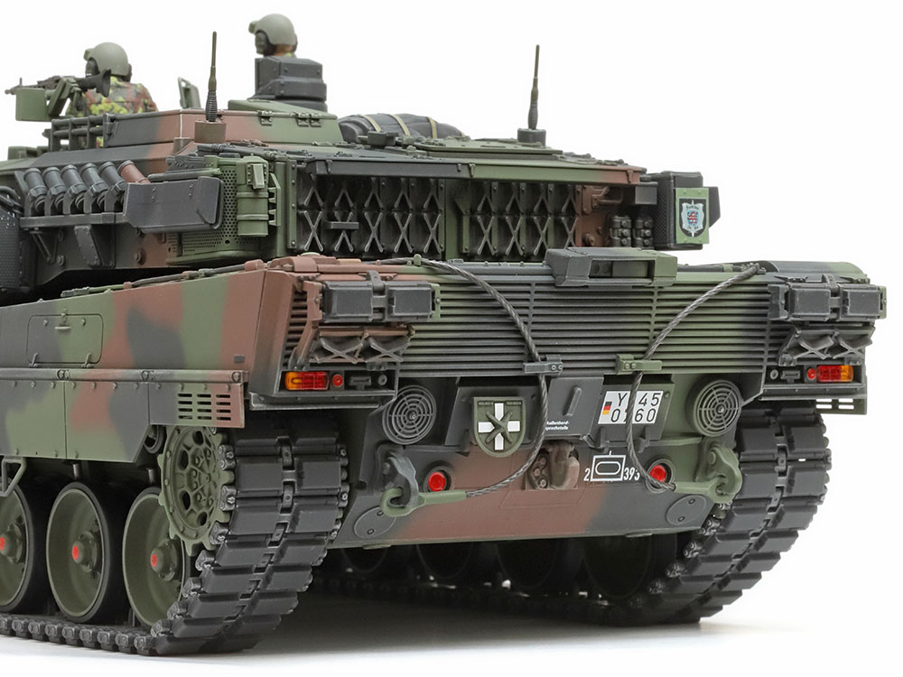 1/35 GERMAN MAIN BATTLE TANK LEOPARD 2 A7V