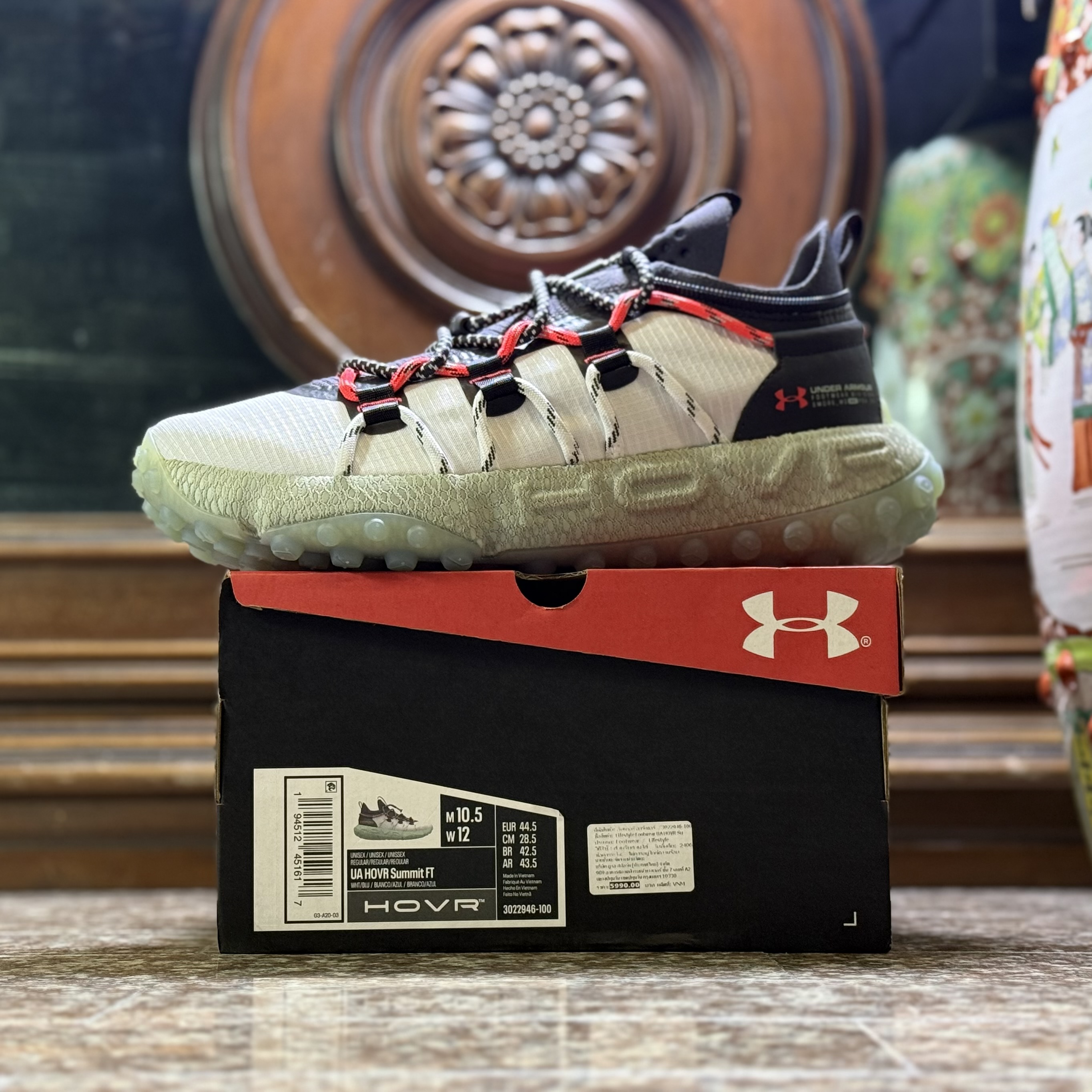 รองเท้าเดินป่า Under Armour HOVR Summit FT ‘White/Enamel’ (M9.5US)