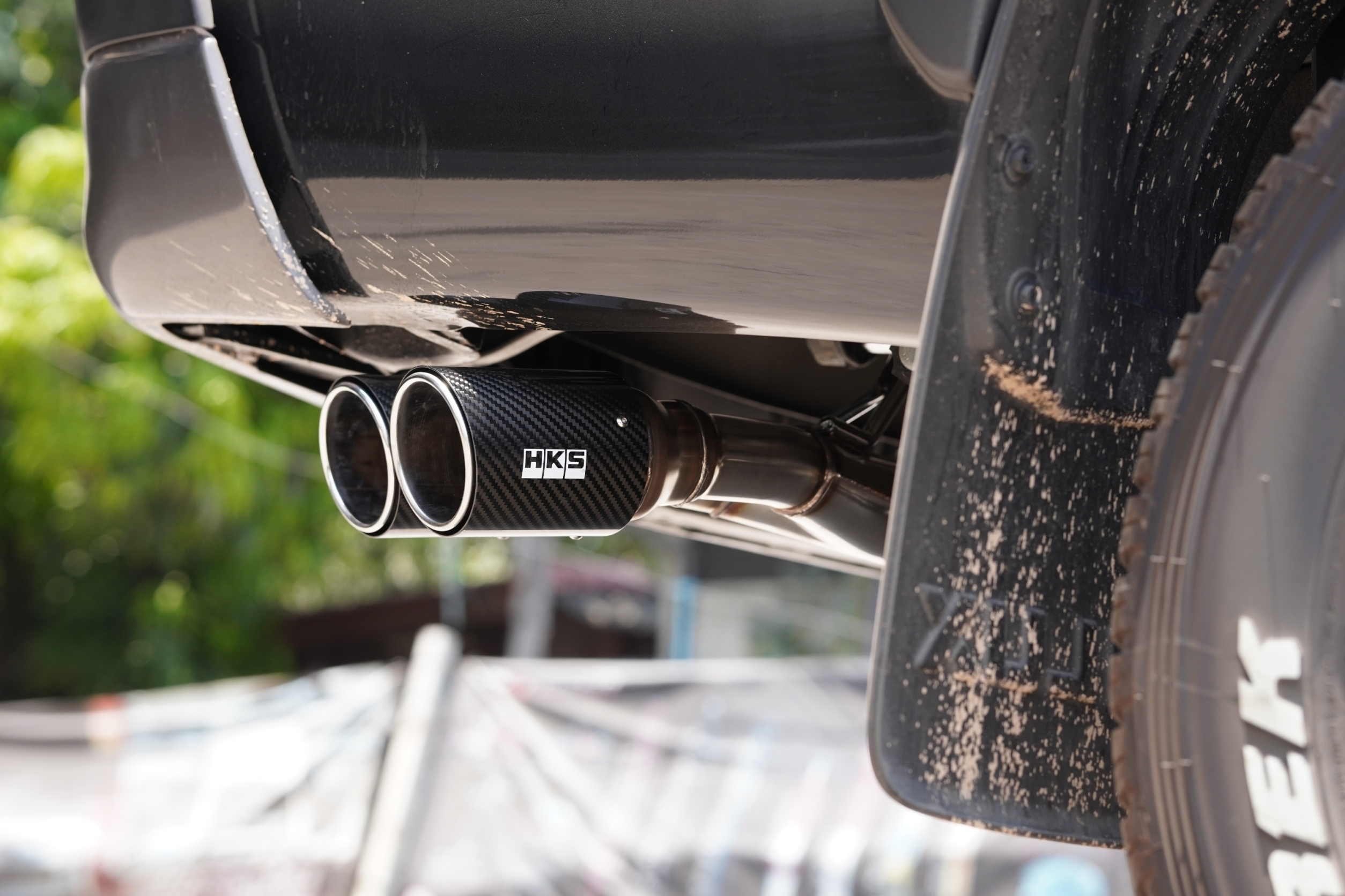 ท่อ HKS ปลายคู่ออกข้าง ใส่ REVO ของแท้ที่ STEP9