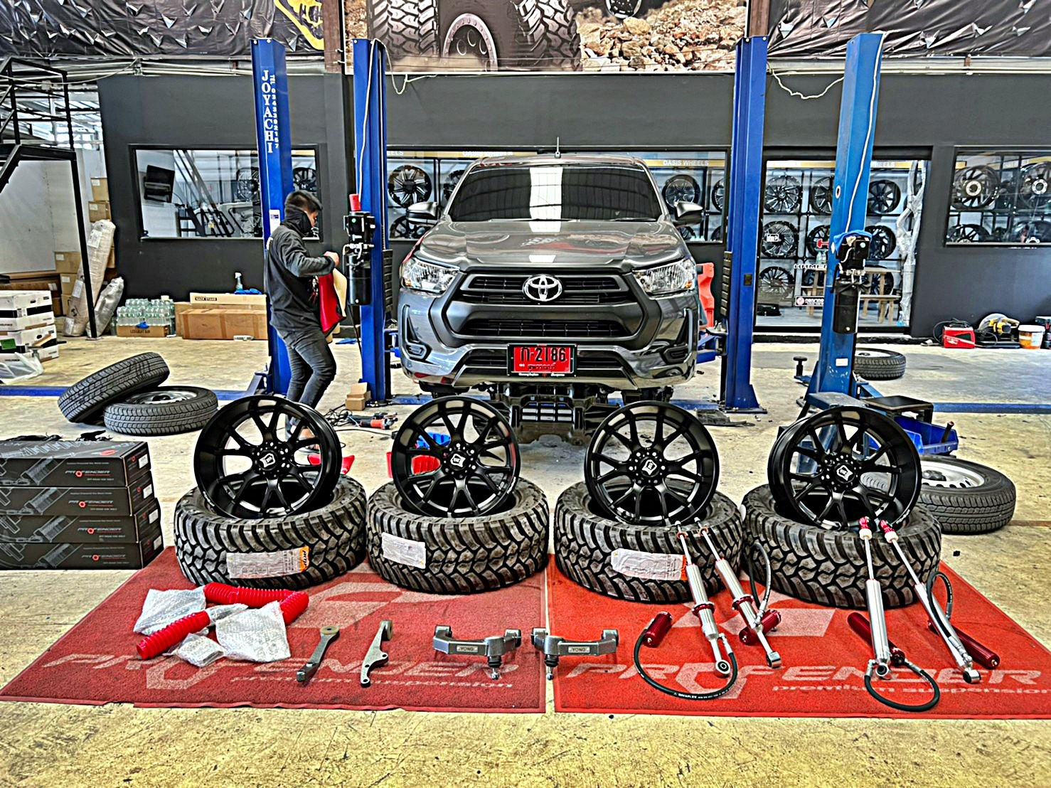 #TOYOTA_REVO_หัวเดียว จองคิวมาจากสุพรรณบุรี ทำทรงเมกาที่STEP9