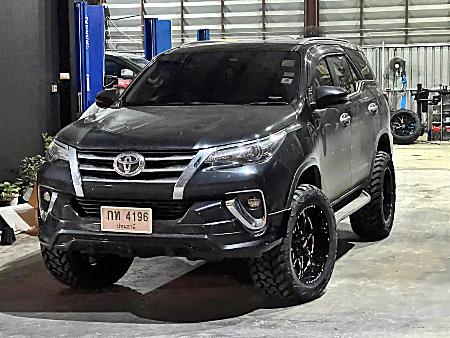 TOYOTA_FORTUNER_จองคิวมาจากปทุมธานี ทำทรงเมกาที่ STEP9