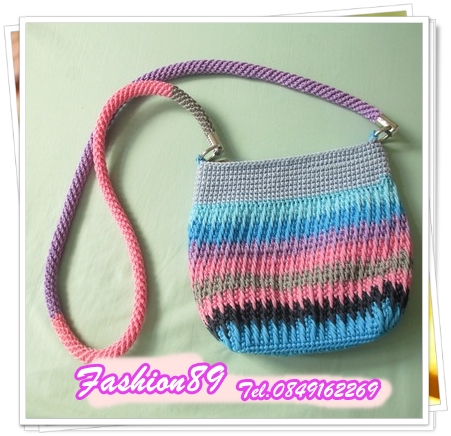 กระเป๋าเชือกร่มสีรุ้ง (paracord bag)