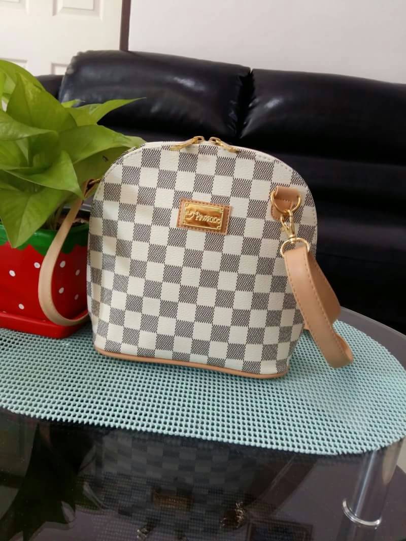 กระเป๋าแฟชั่นงานไทย