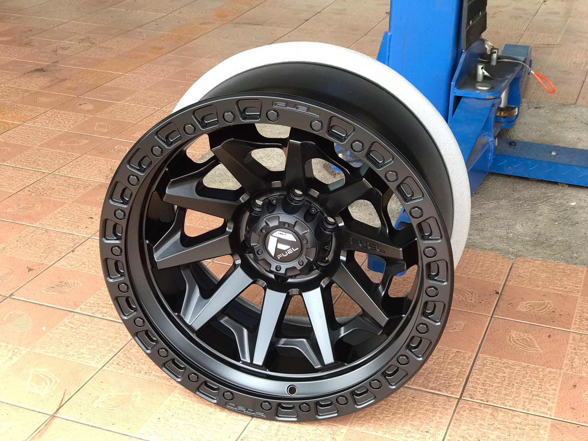 FUEL COVERT ขอบ20 ราคาพิเศาที่ STEP9