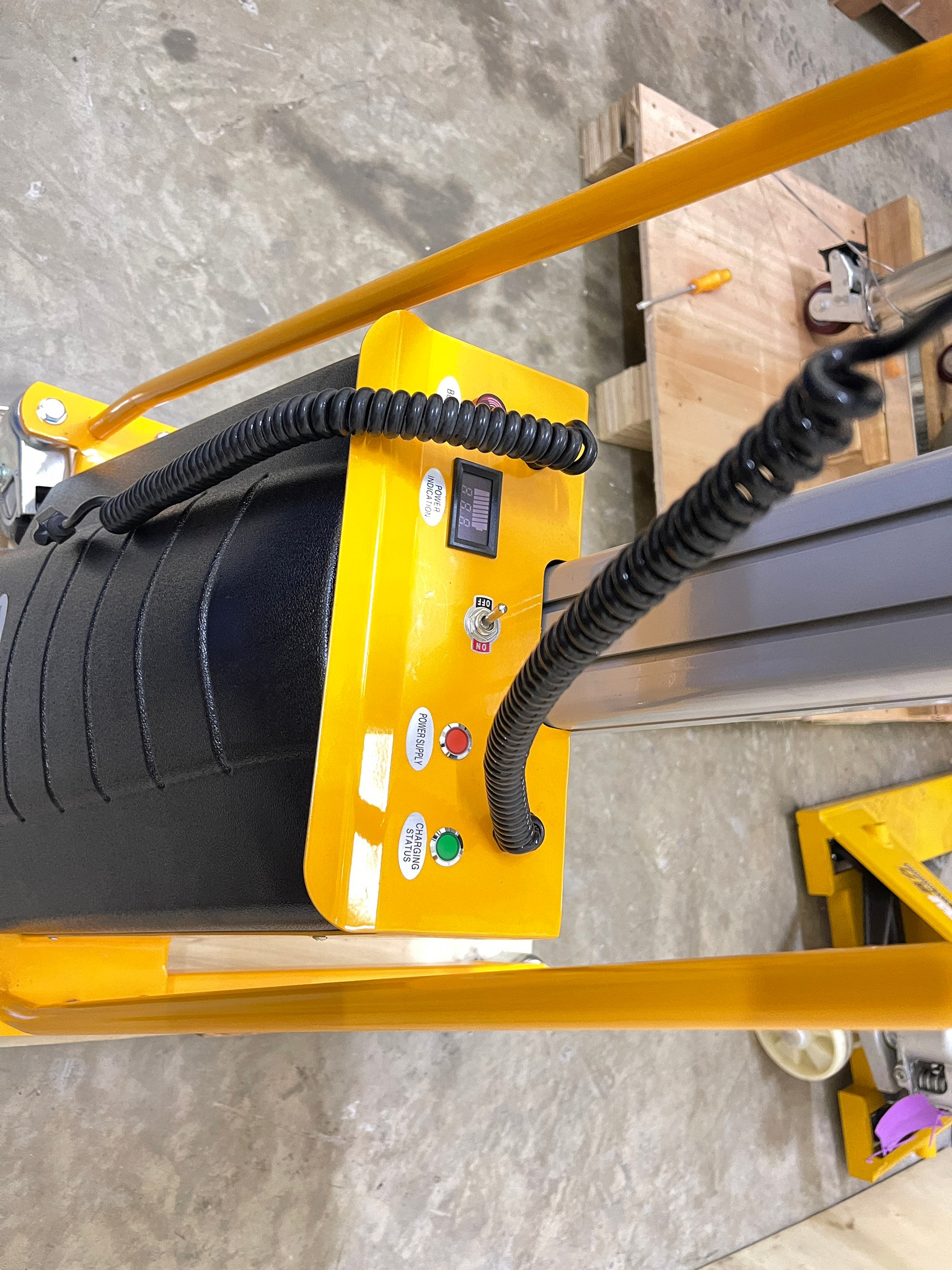 รถเข็นไฟฟ้า mini forklift workstation รถยก stacker ไฟฟ้า รุ่น 100kg/150kg.