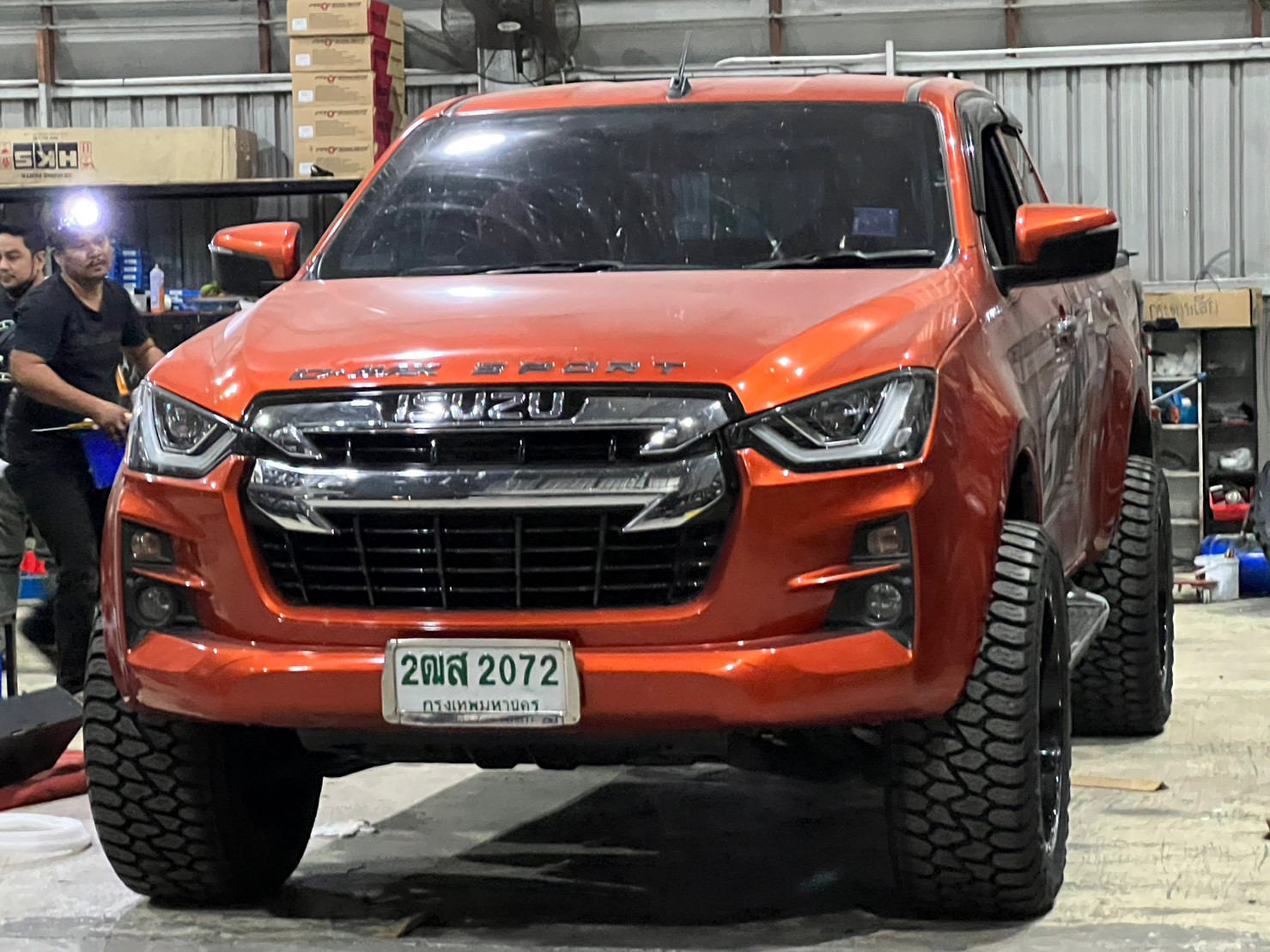 ISUZU D-MAX แต่งทรงเมกาที่ STEP9