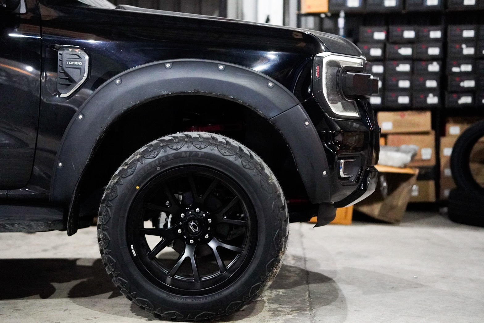 FORD RANGER NEXTGEN ทรงเมกา