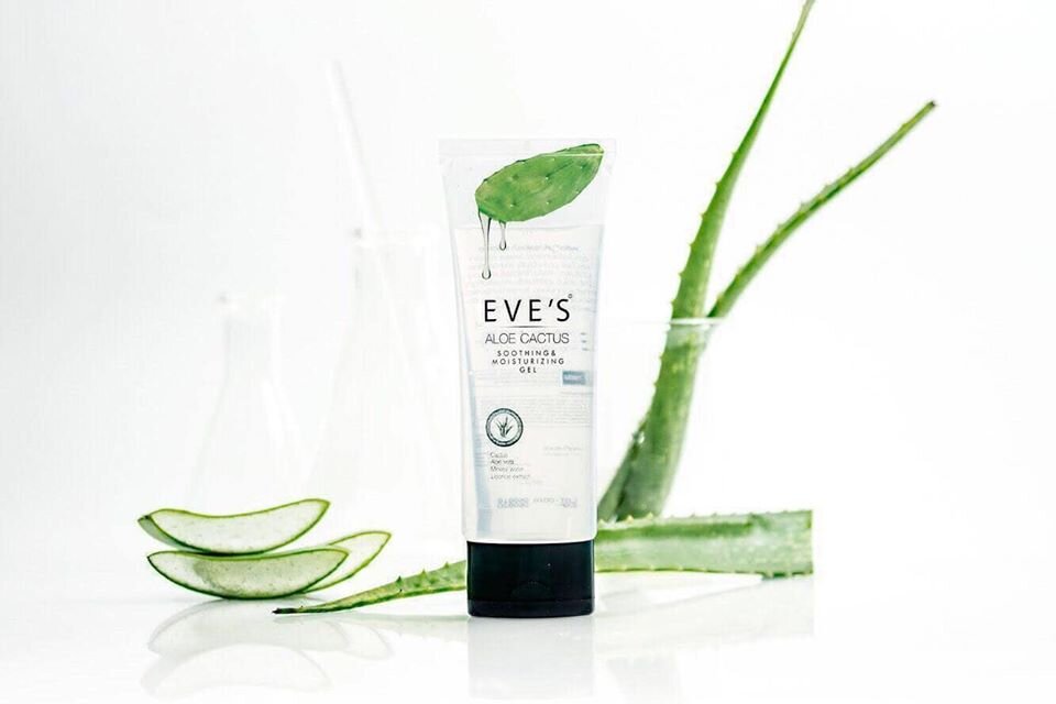 EVE'S อโลแคคตัส ซูทติ้ง แอนด์ มอยเจอไรซิ่ง เจล / Aloe Cactus Soothing & Moisturizing Gel