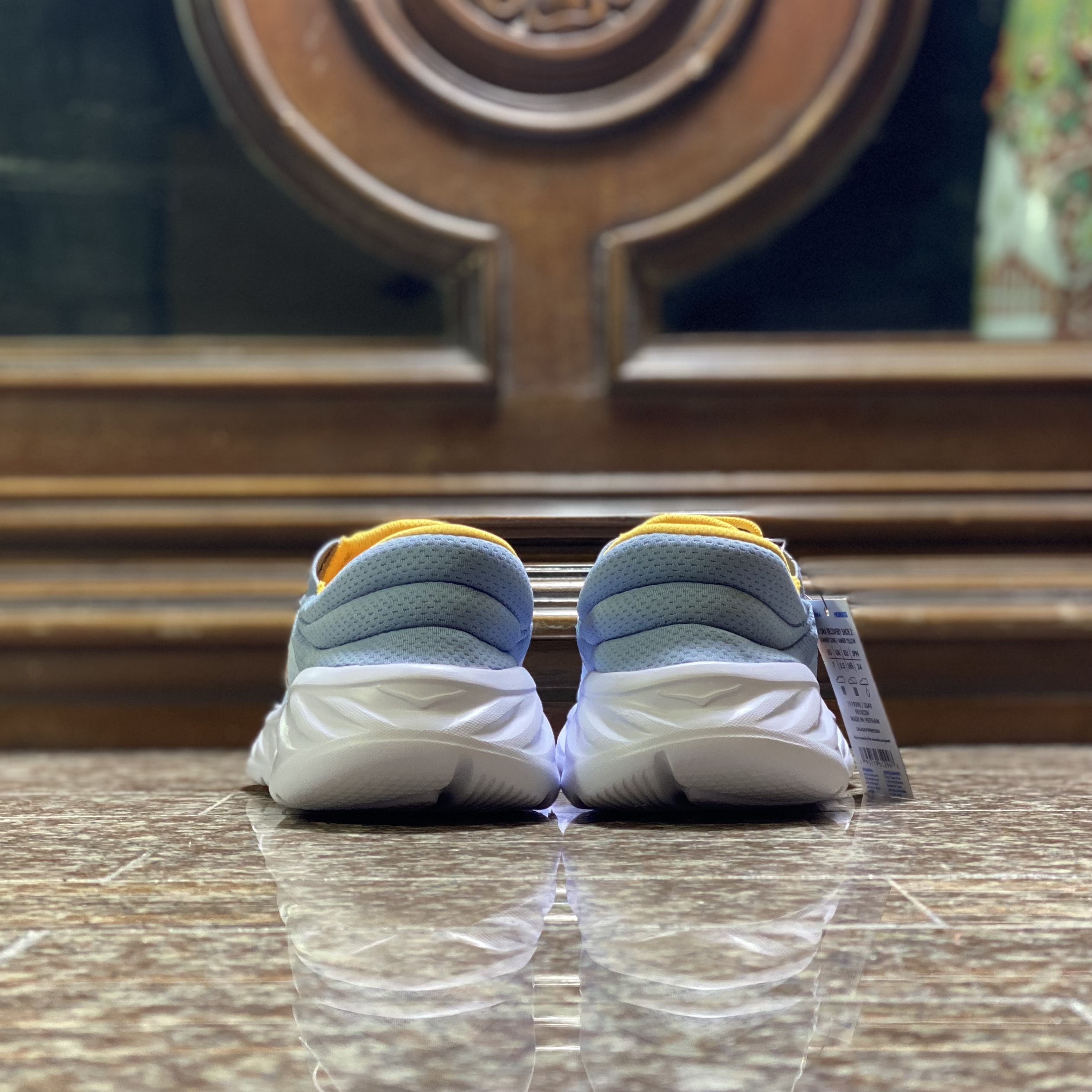 รองเท้า HOKA Ora Recovery Shoe 2 Women (W8/9US)