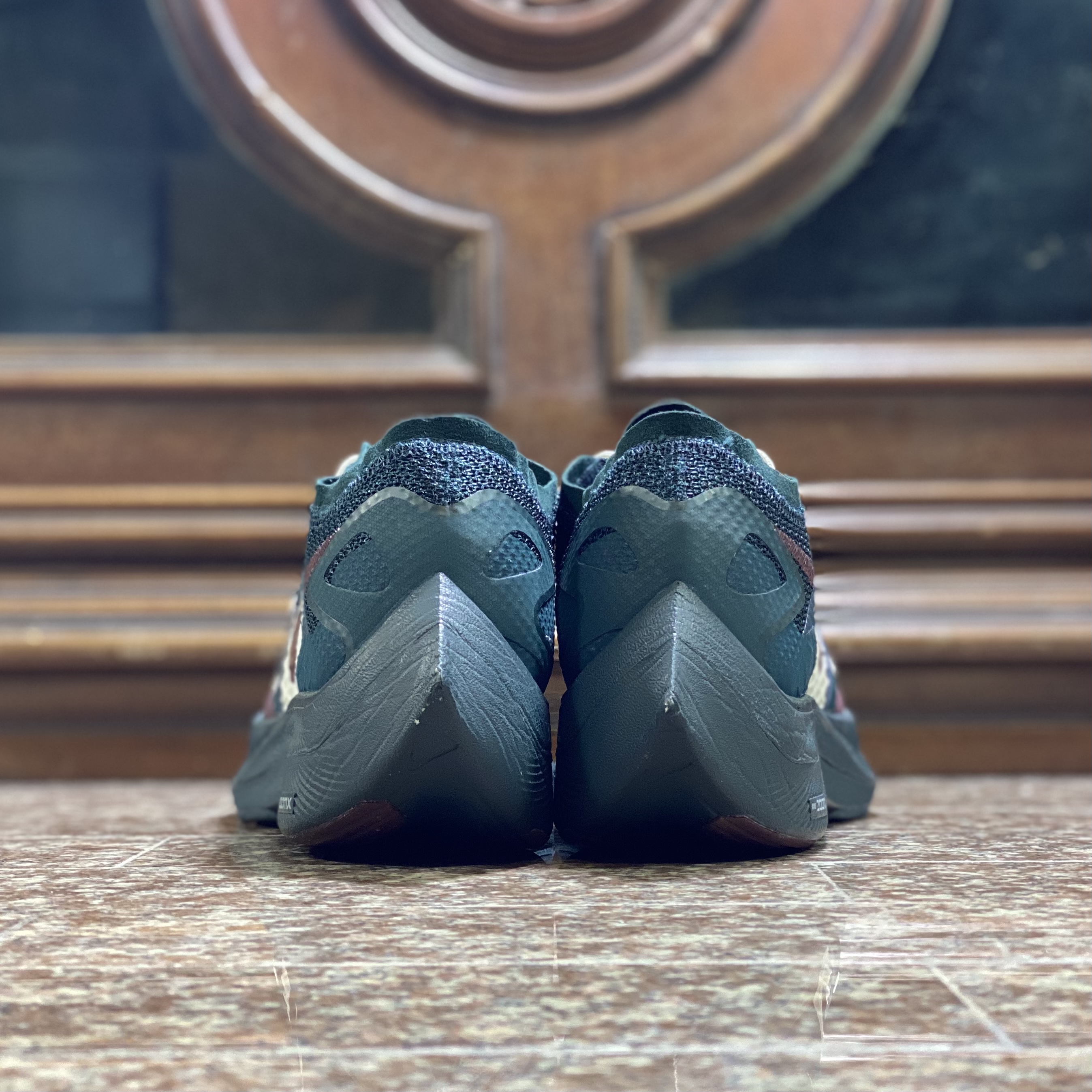 รองเท้าวิ่ง Nike ZoomX Vaporfly Next% Gyakusou ‘EXCLUSIVE’ (M9US)