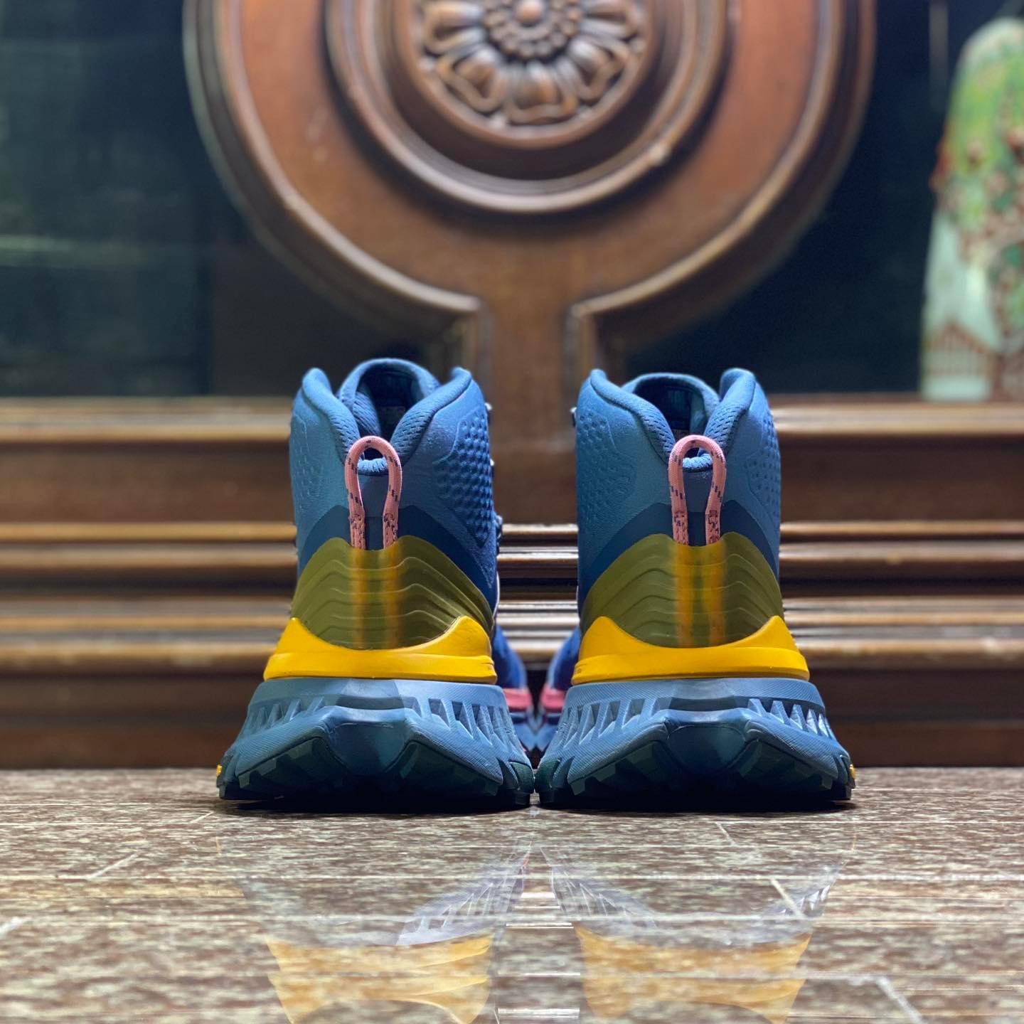 รองเท้าเดินป่า HOKA TenNine Hike GTX Women (W6.5/9US)