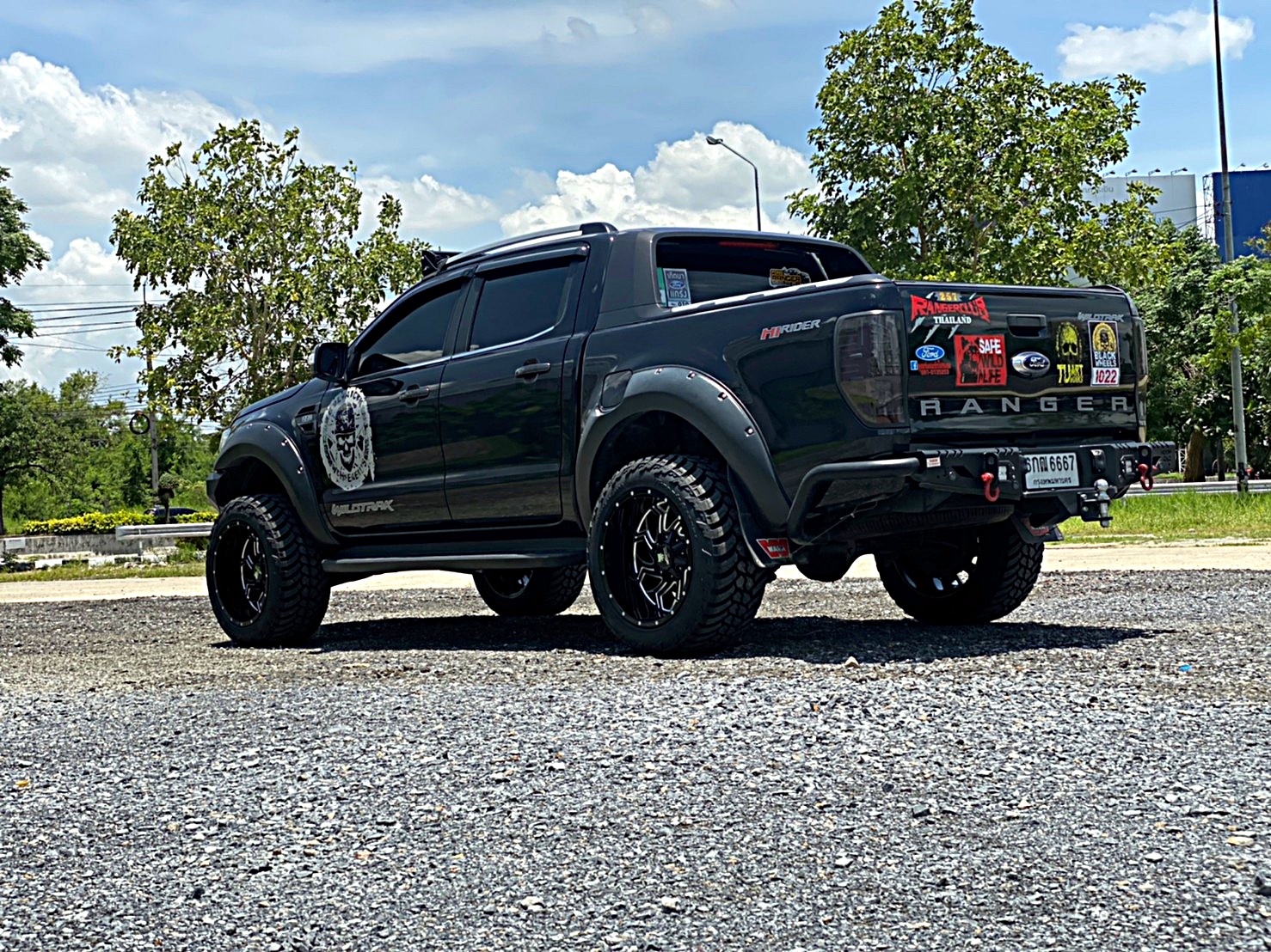 FORD WILDTRACK ทรงเมกา