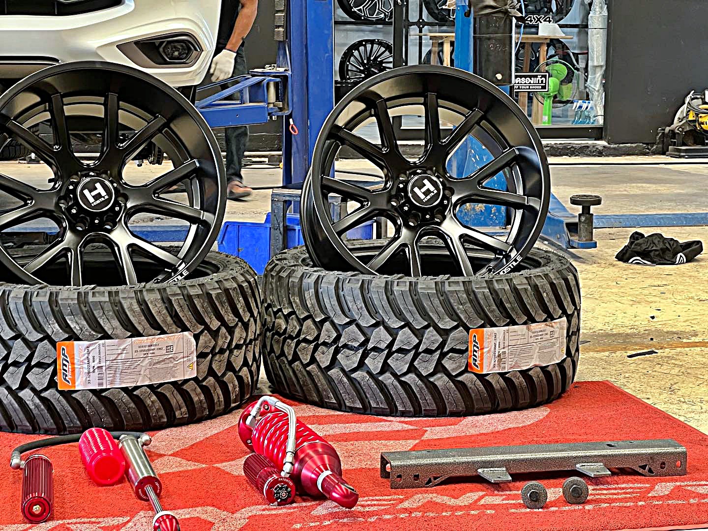 ล้อแท้ HOSTILE H113 ขอบ22 ใส่ MU-X แต่งเมกา