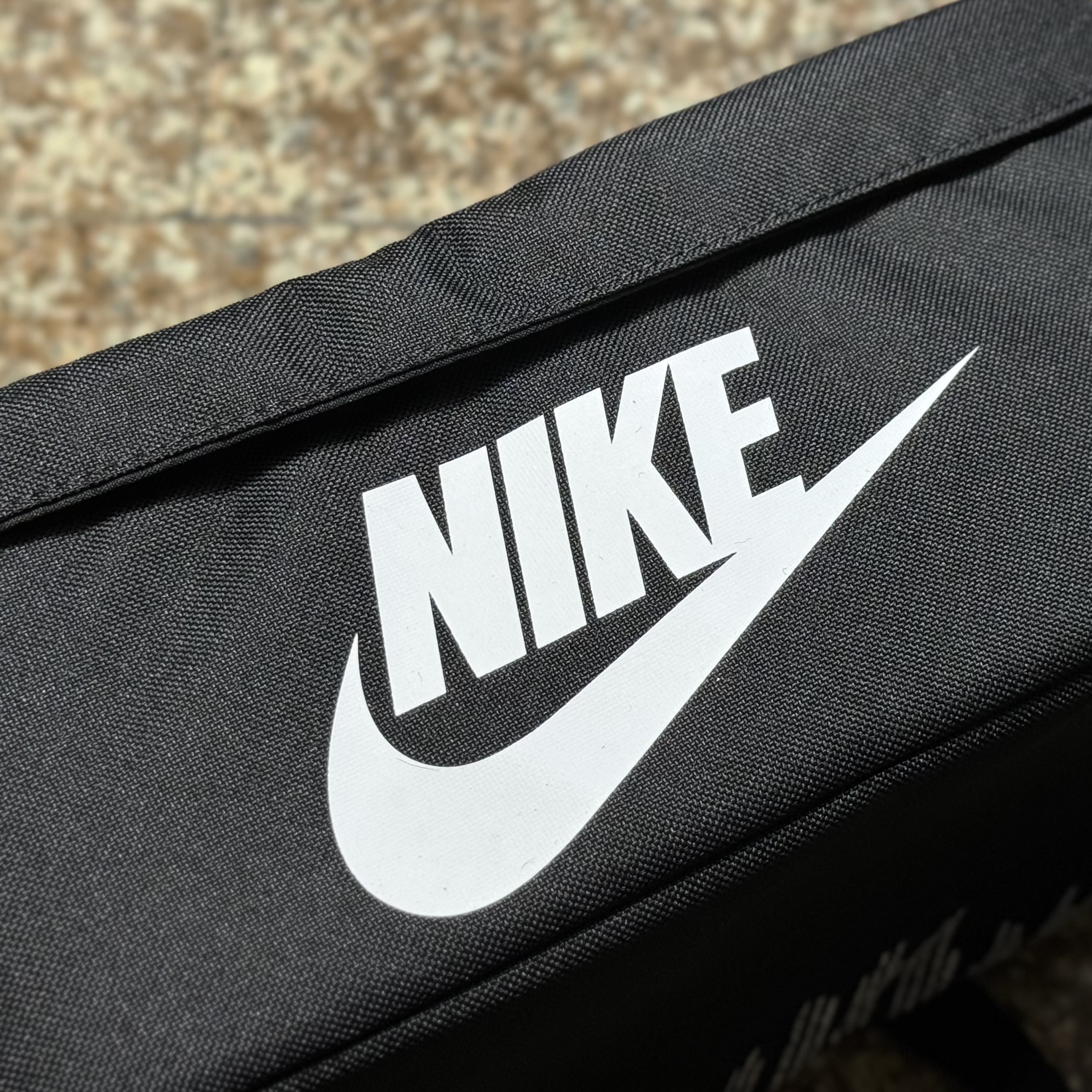 กระเป๋า Nike ShoeBox Bag 8L ‘ORANGE’