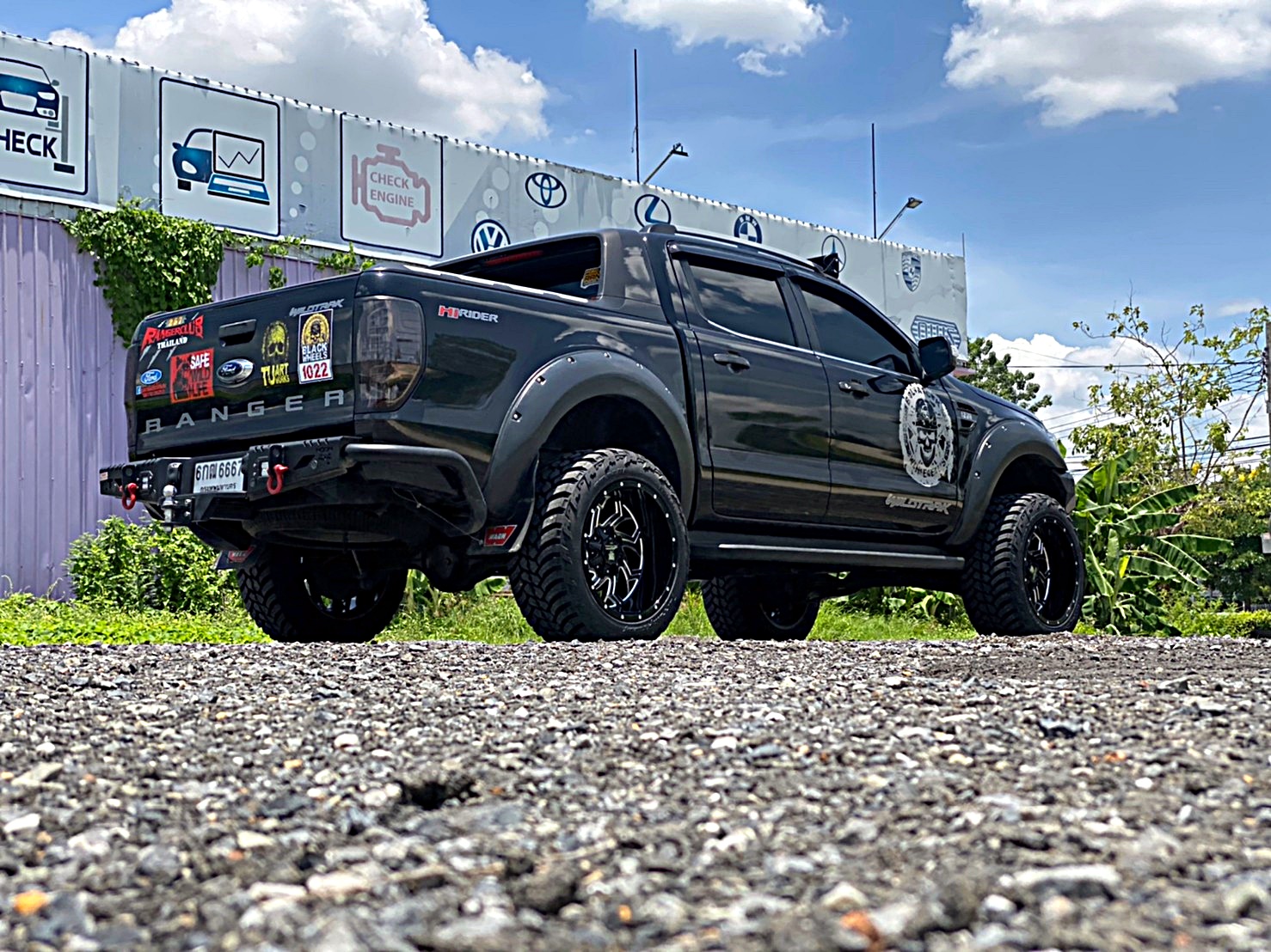 FORD WILDTRACK ทรงเมกา