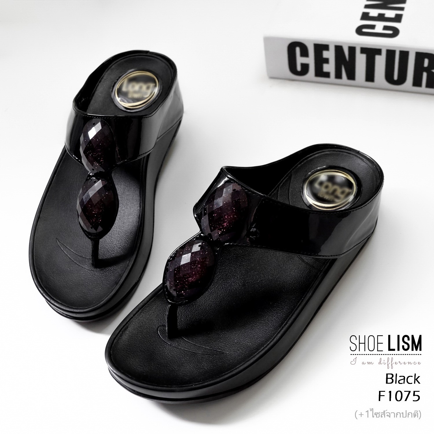 รองเท้าหูคีบ แต่งทับทิม