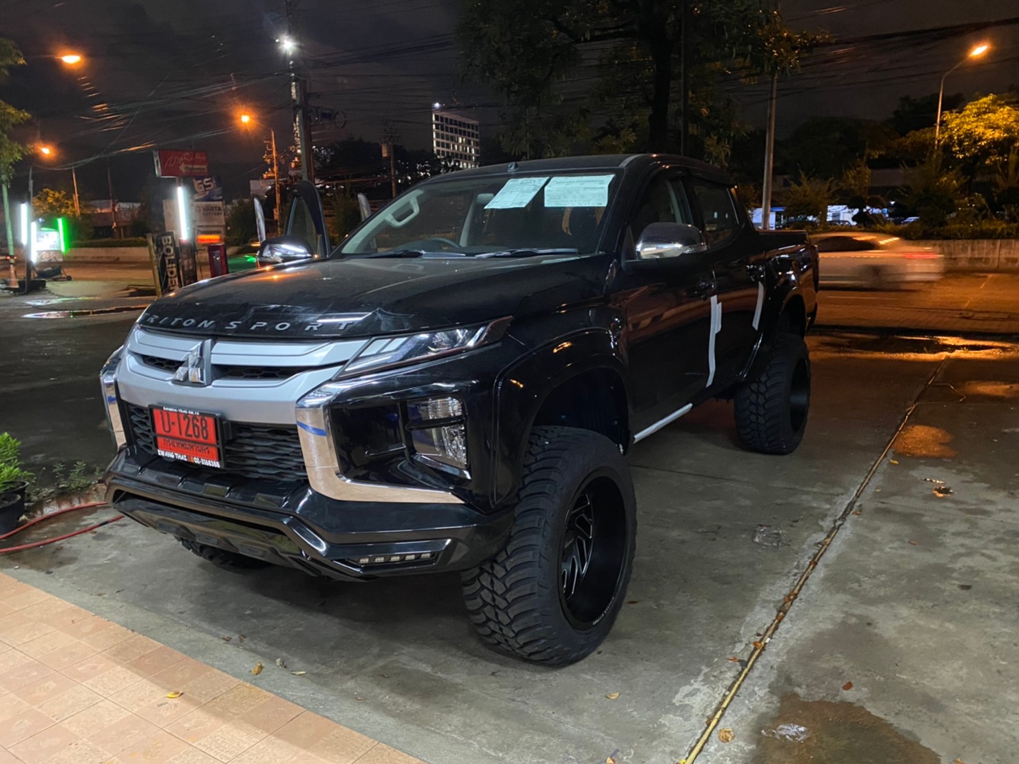 TRITON 4X4 จัดทรงเมกา