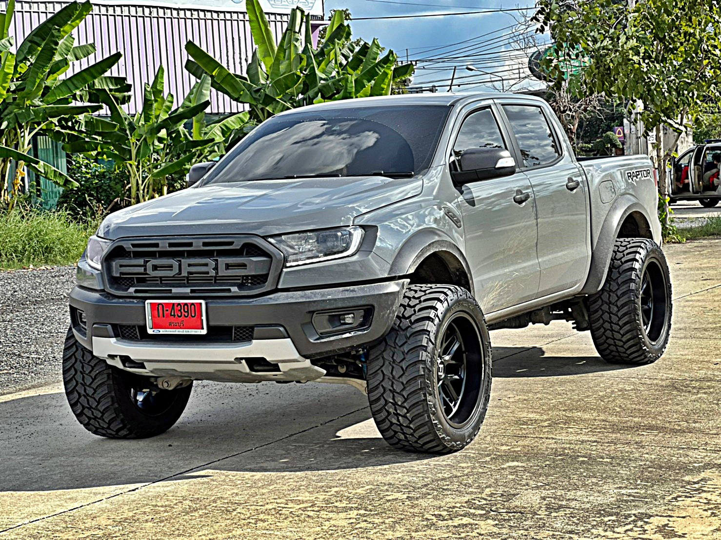 FORS RAPTOR ทรงเมกา ล้อ HOSTILE H120