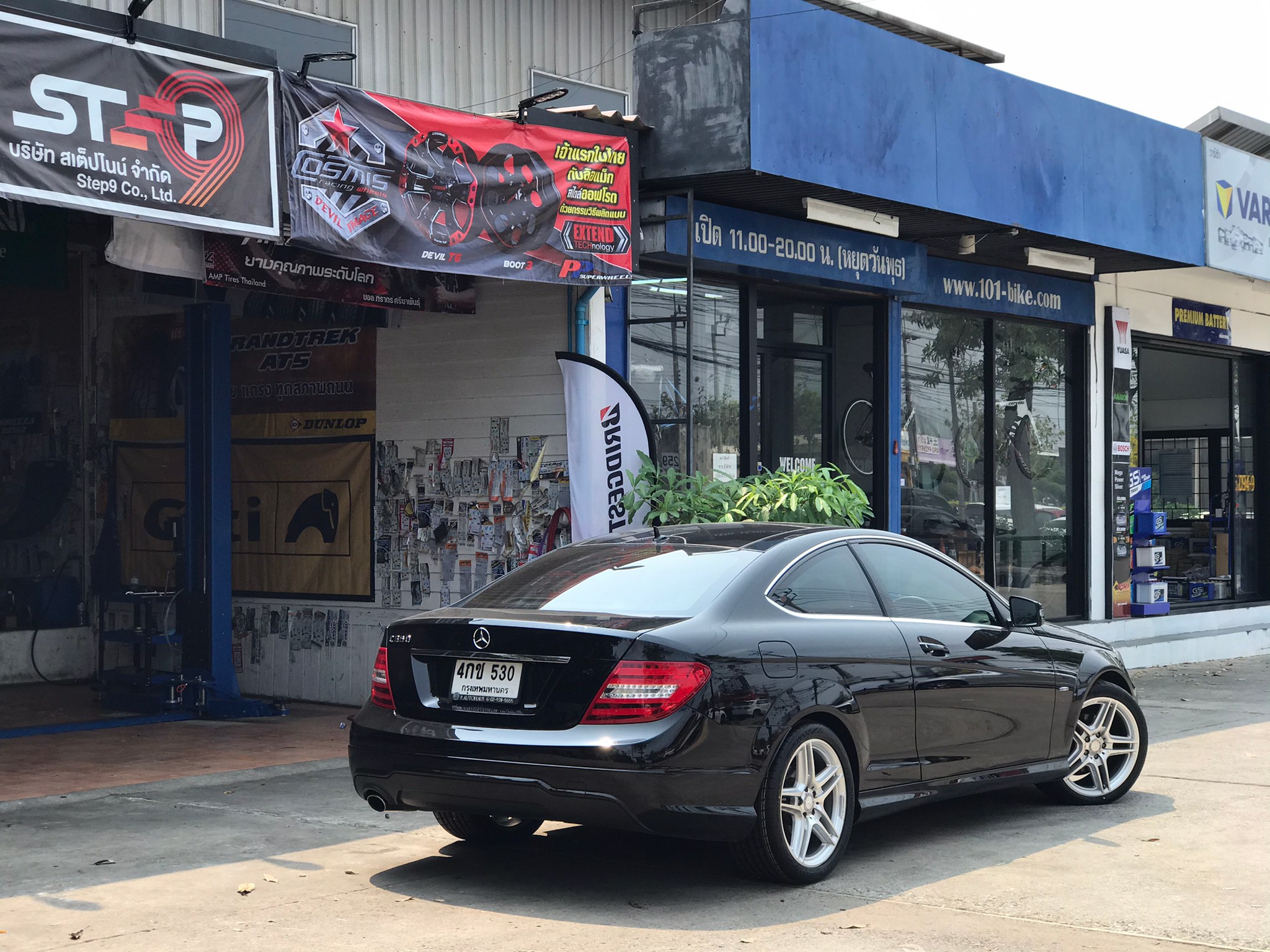 CONTINENTAL MC6 235/40-18 ราคาถูกที่ STEP9