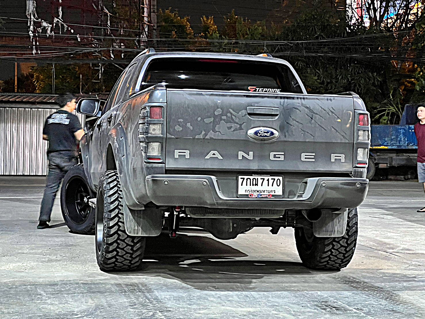 FORD_RANGER_ทรงเมกา ที่ STEP9