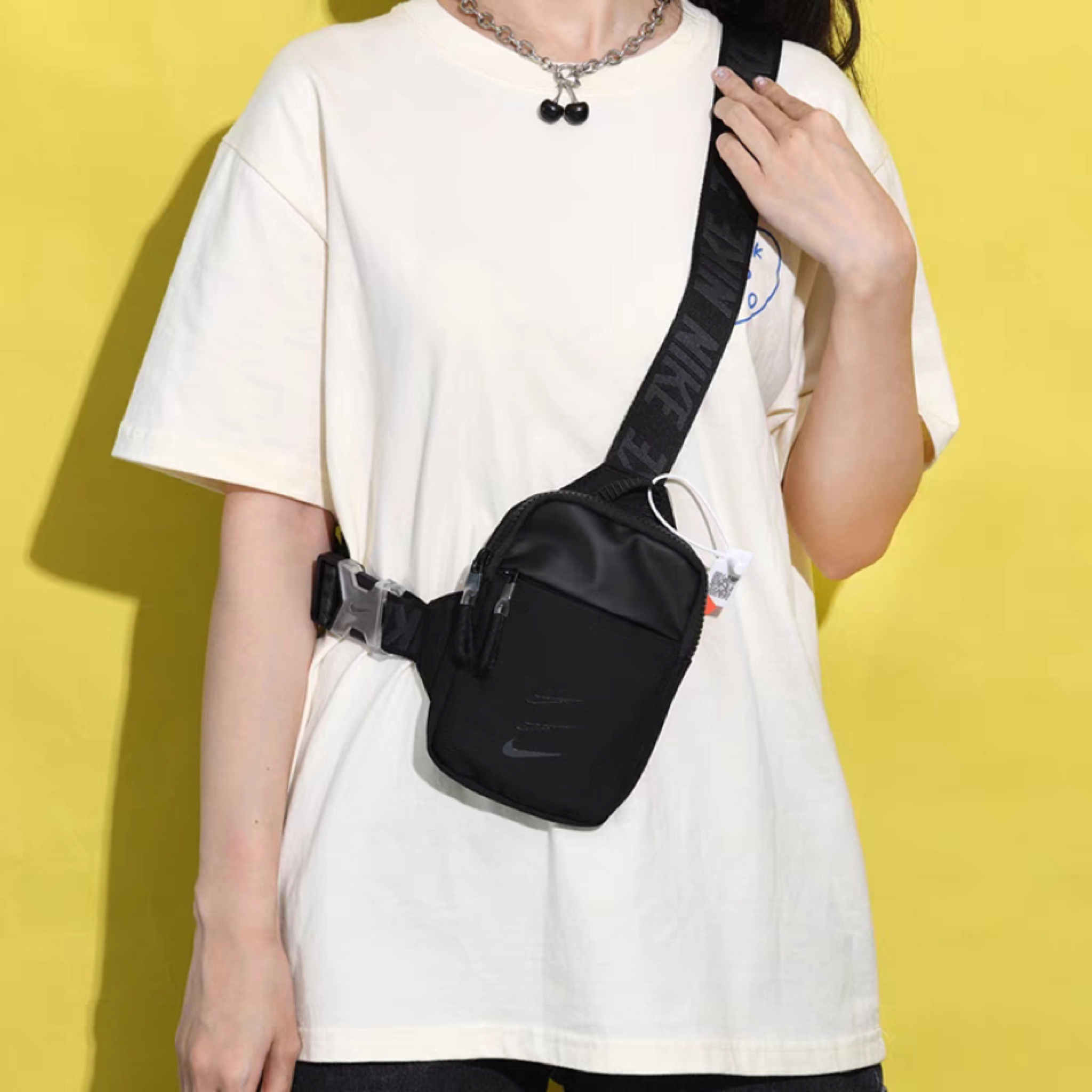 กระเป๋า Nike Sportwear Essential Hip Pack ‘BLACK’