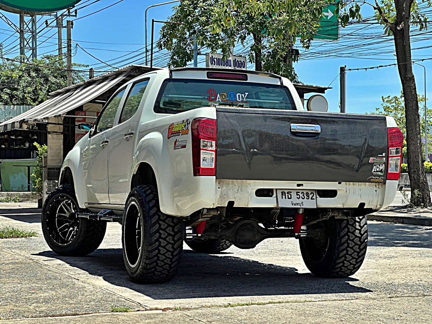 D-MAX_จองคิวมาจากจันทบุรี คันนี้ตัวเตี้ยโหลดเตี้ย จัดทรงเมกาที่ STEP9