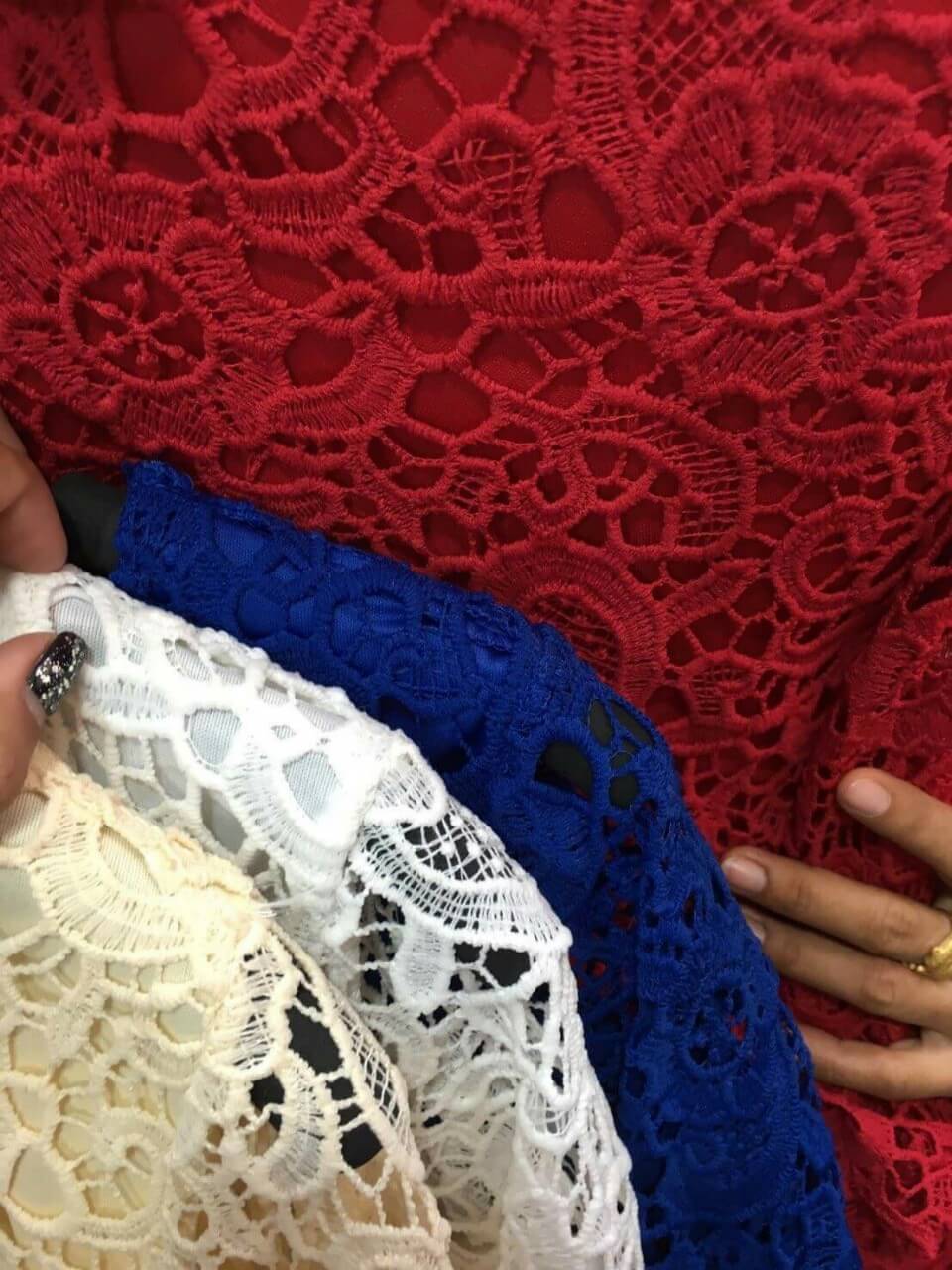 เดรสลูกไม้ เนื้อดี