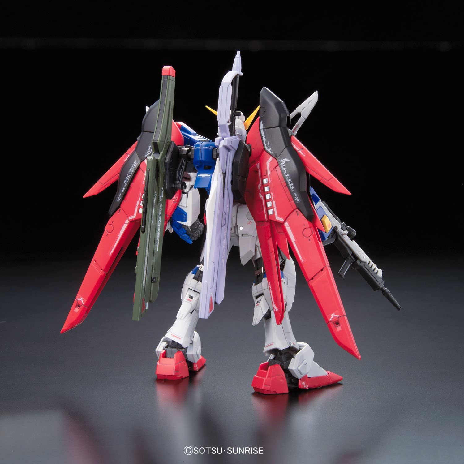 ZGMF-X42S Destiny Gundam (RG) (Gundam Model Kits)
