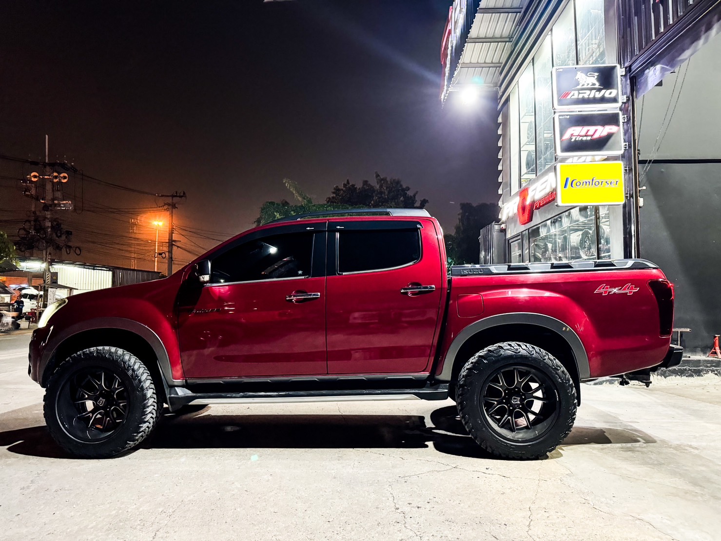 D-MAX ทรงเมกา ล้อขอบ20 ที่STEP9