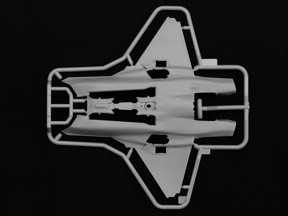 1/72 LOCKHEED MARTIN® F-35®B LIGHTNING II®