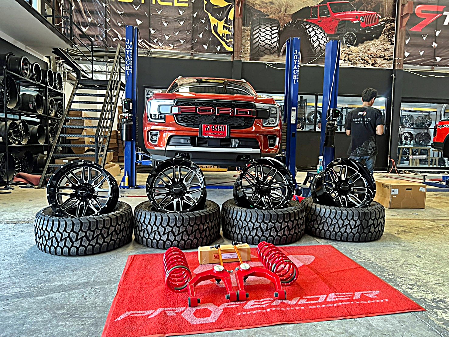 #FORD-EVEREST_NEXTGEN จองคิวมาจากสระแก้ว ทำทรงเมกาที่ STEP9