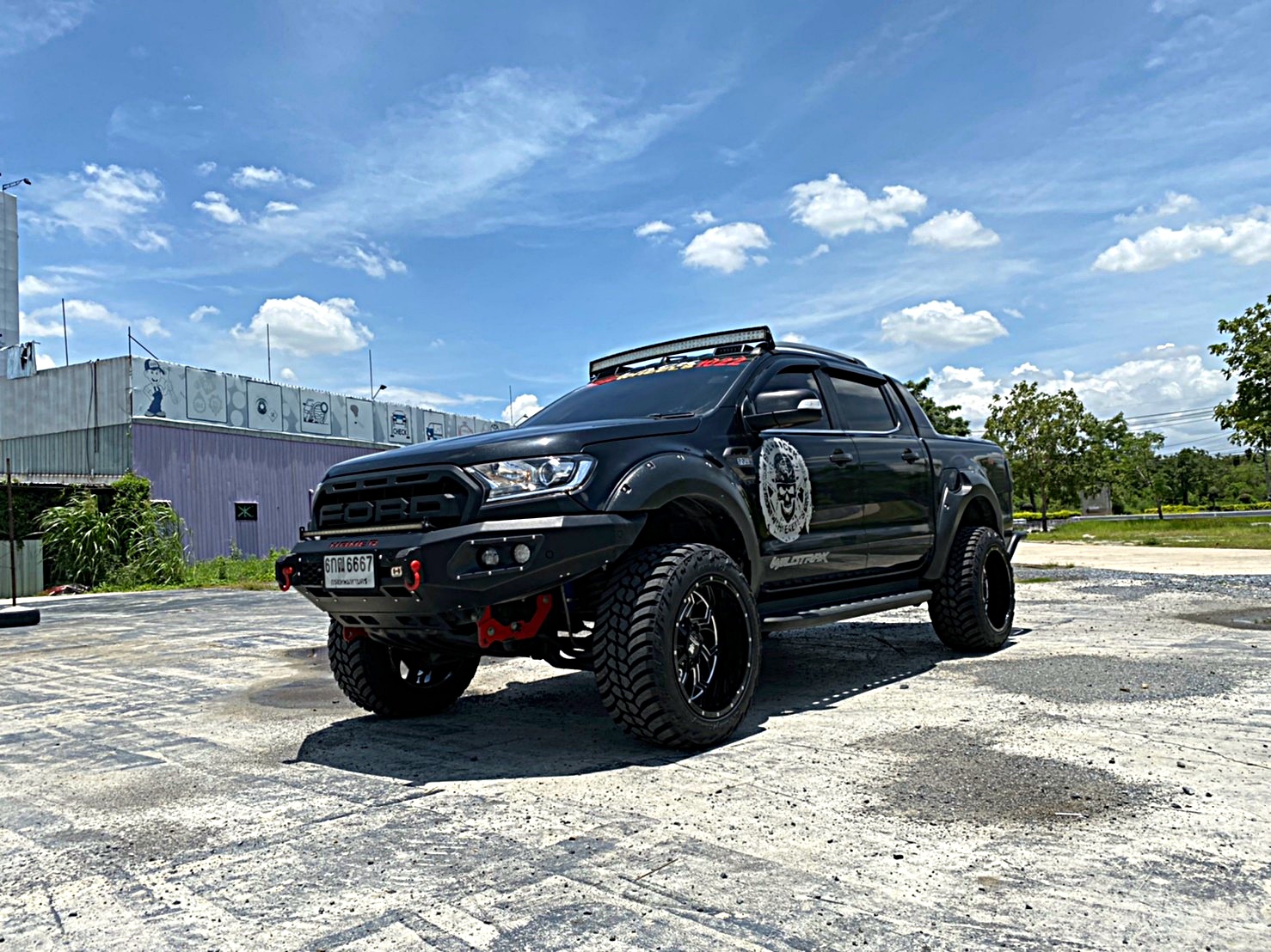 FORD WILDTRACK ทรงเมกา