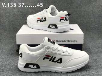 รองเท้าfila