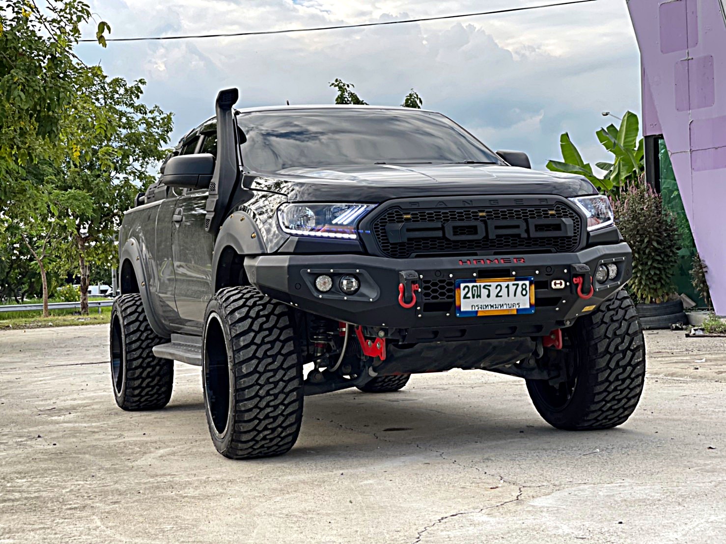 FORD RANGER จัดทรงเมกา ขอบ22 ที่ STEP9