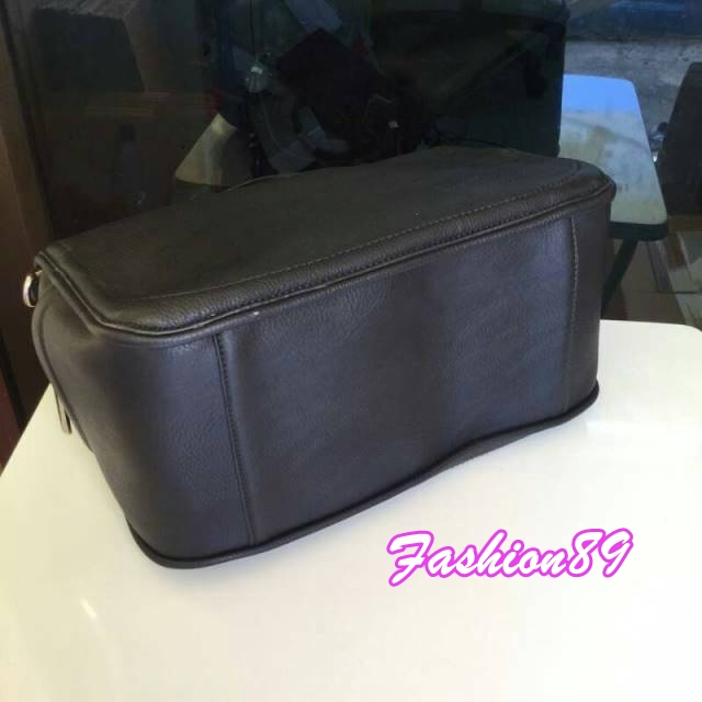 ZARA : SQUARE BOWLING BAG