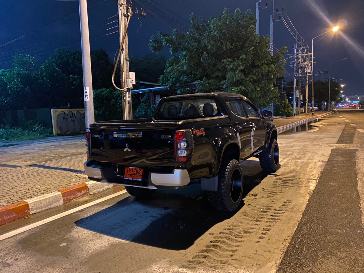 TRITON 4X4 จัดทรงเมกา