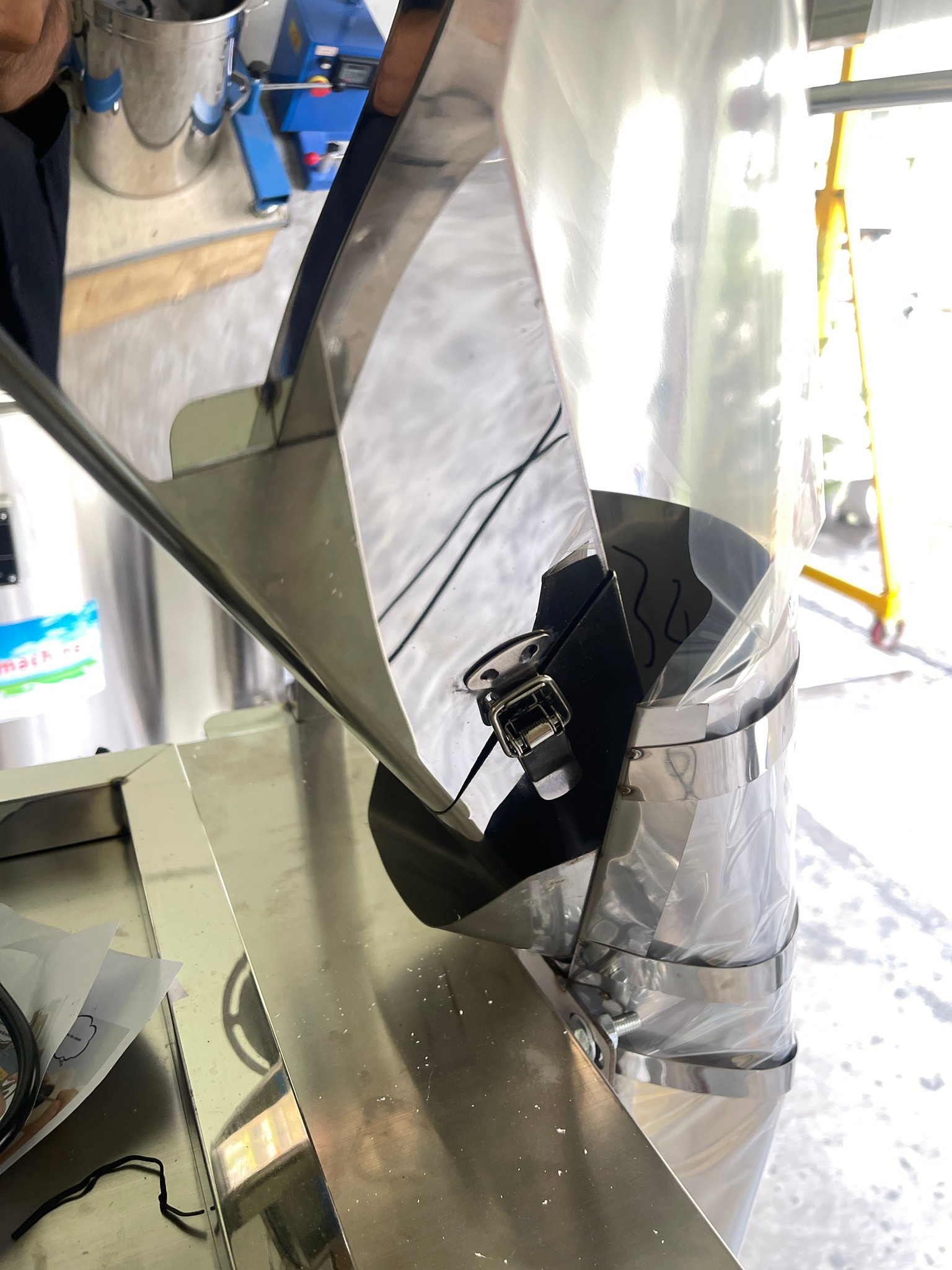 🌈DZD-420B เครื่องบรรจุเมล็ด แป้ง ใบชา แนวตั้งพร้อมซีลถุงไปในตัว