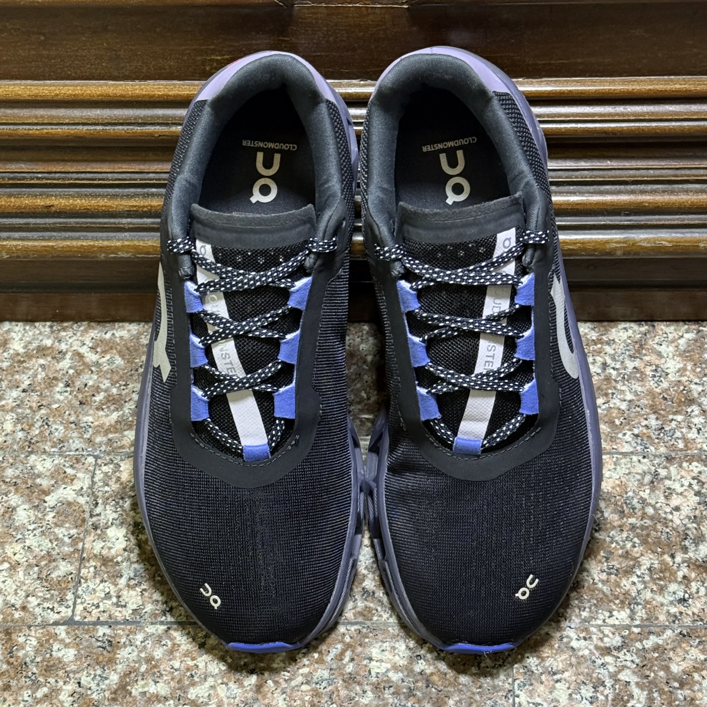 รองเท้าวิ่ง On CloudMonster ‘Magnet/Shark’ #มือ2 (W8.5US) Women